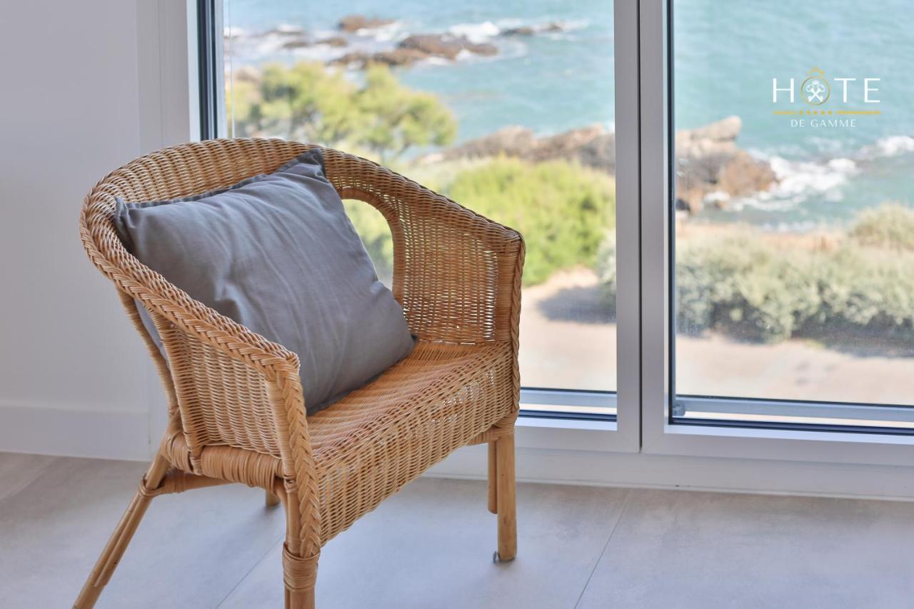 Appartement De Caractere, Superbe Vue Mer 280° La Chaume Eksteriør bilde