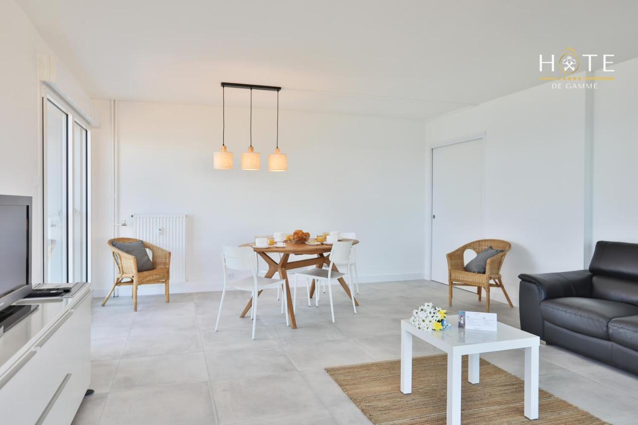 Appartement De Caractere, Superbe Vue Mer 280° La Chaume Eksteriør bilde