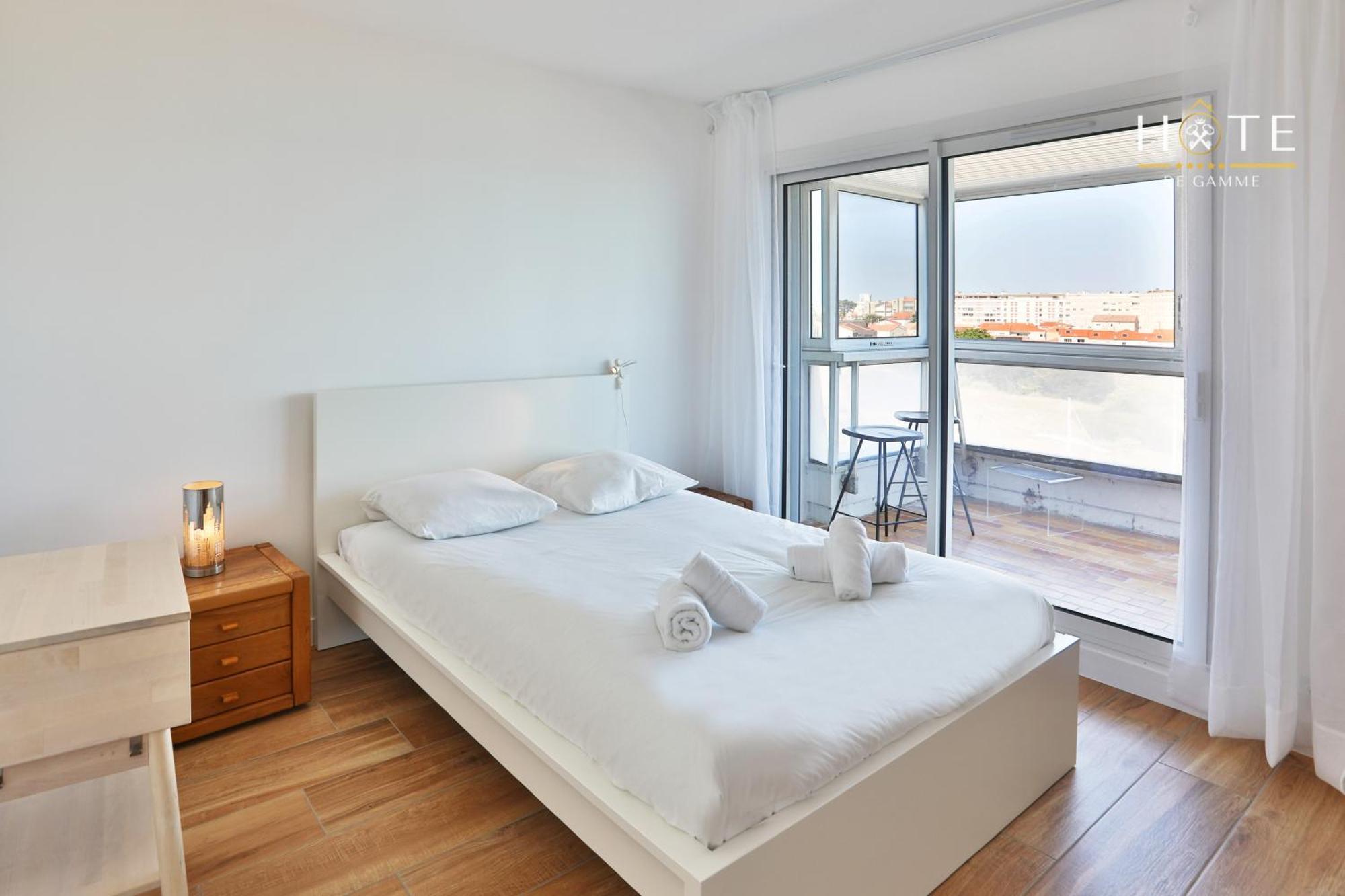 Appartement De Caractere, Superbe Vue Mer 280° La Chaume Eksteriør bilde